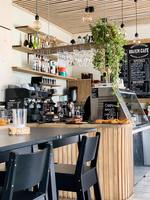 Amazing Café Opportunity, 5 days, Parramatta | ID: 908